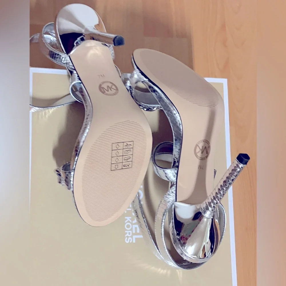 Michael Kors Silver High Heel Leather Sandal - Chain Front/Strappy/Size 7